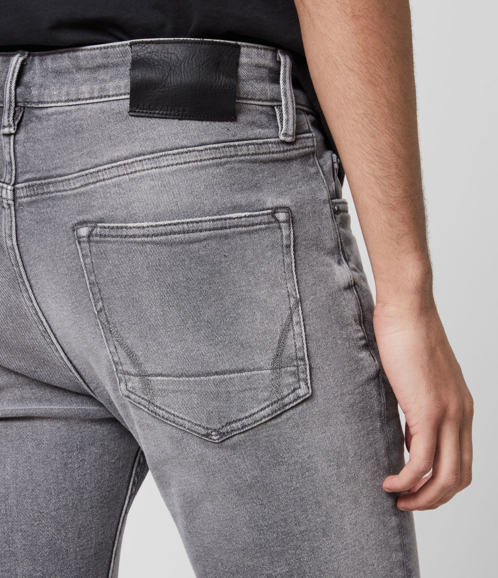 allsaints-rex-damaged-slim- 