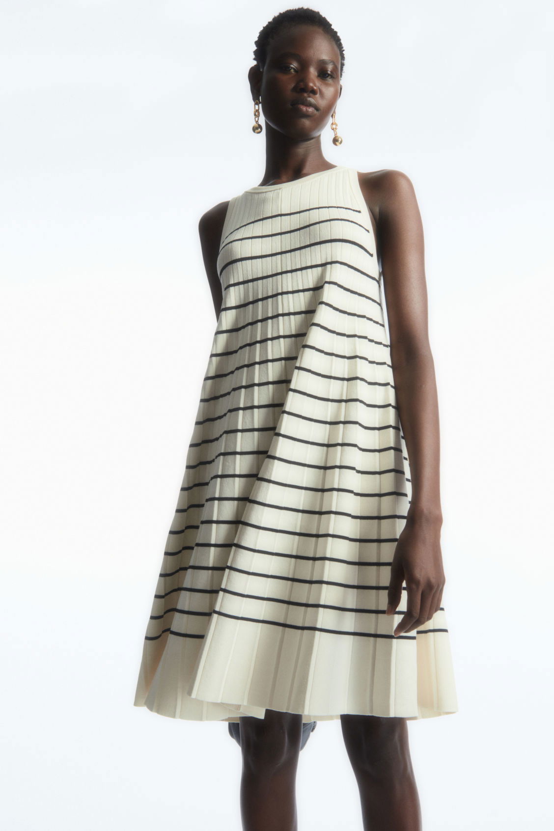 cos pleated mini dress PICOT-TRIMMED PLEATED MINI DRESS - WHITE