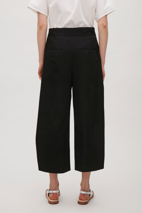 COS Trousers with folded waist | endource