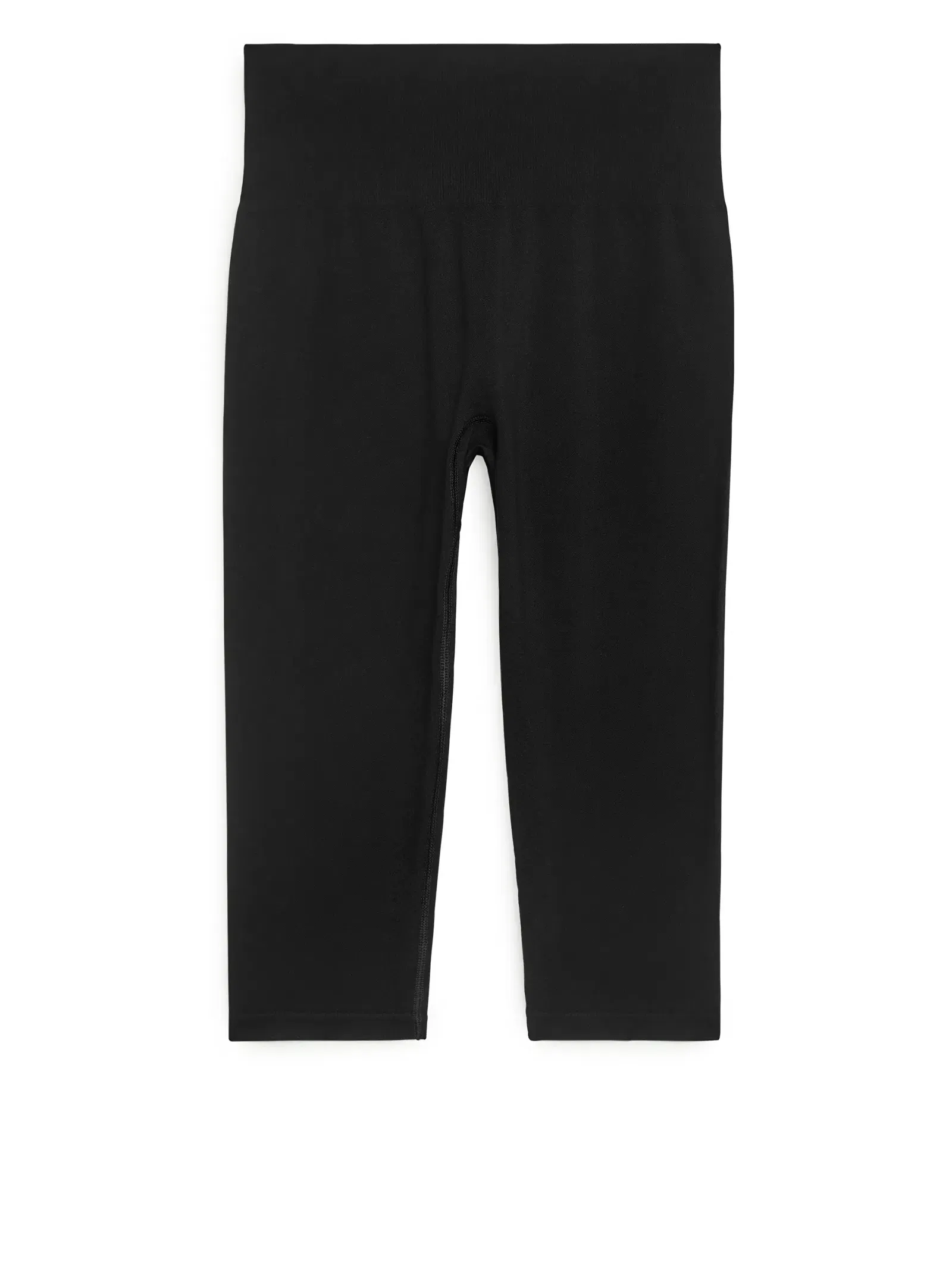 ARKET Seamless™ Yoga Tights 3/4Length in Black Endource