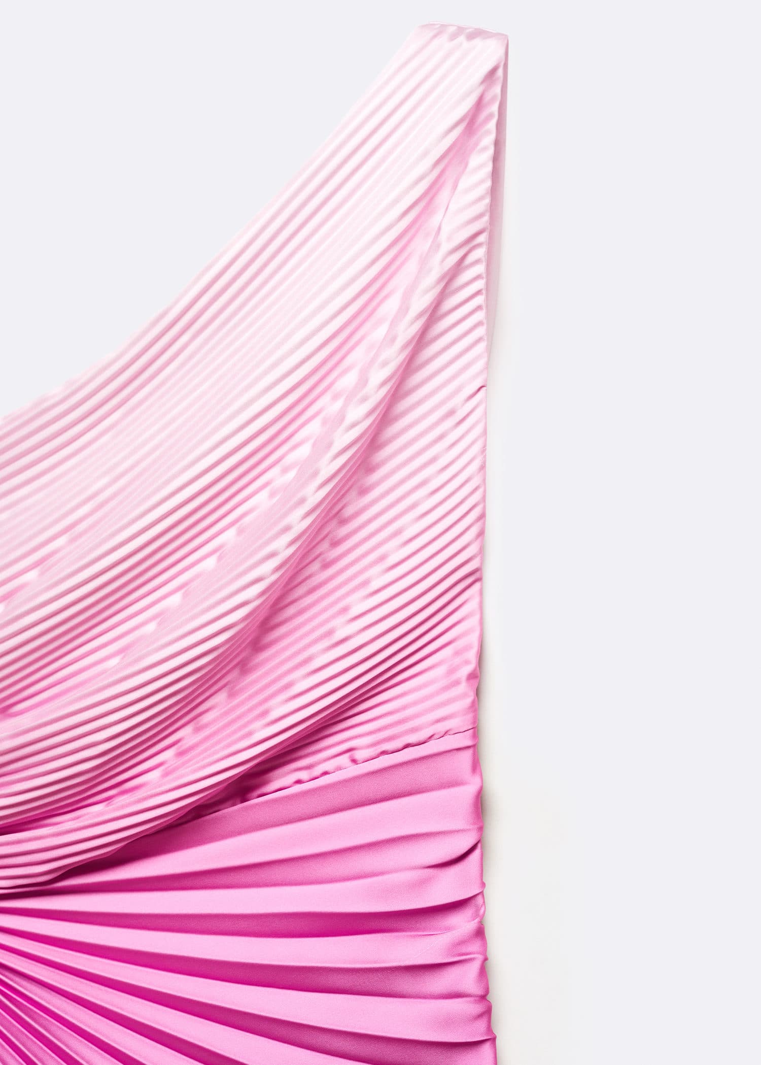 MANGO Asymmetrical Pleated Dress | endource MANGO Asymmetrical Pleated Dress | endource