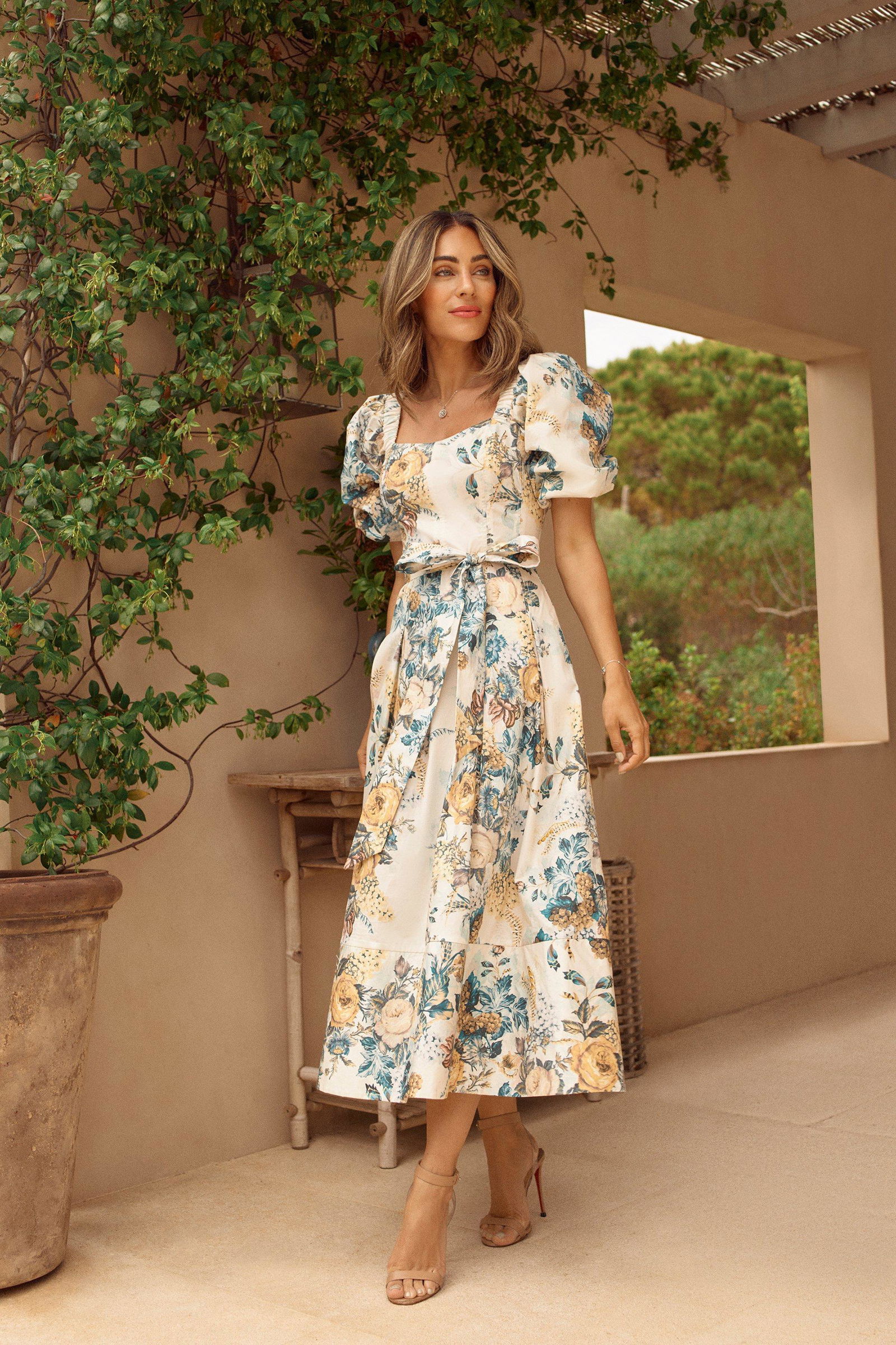 cute summer dresses and skirts for Women 2026 Floral Short Sleeve Midi Dresses Elegant A Line Work Dress Trendy Knee Length Midi Dress Casual Travel Beach Vacation Clothes with Belt Fashion Party-Dress : Clothing Size:6 YRS MerchCategory1:PF24 RTW Last minute pieces from youthful look ideal for