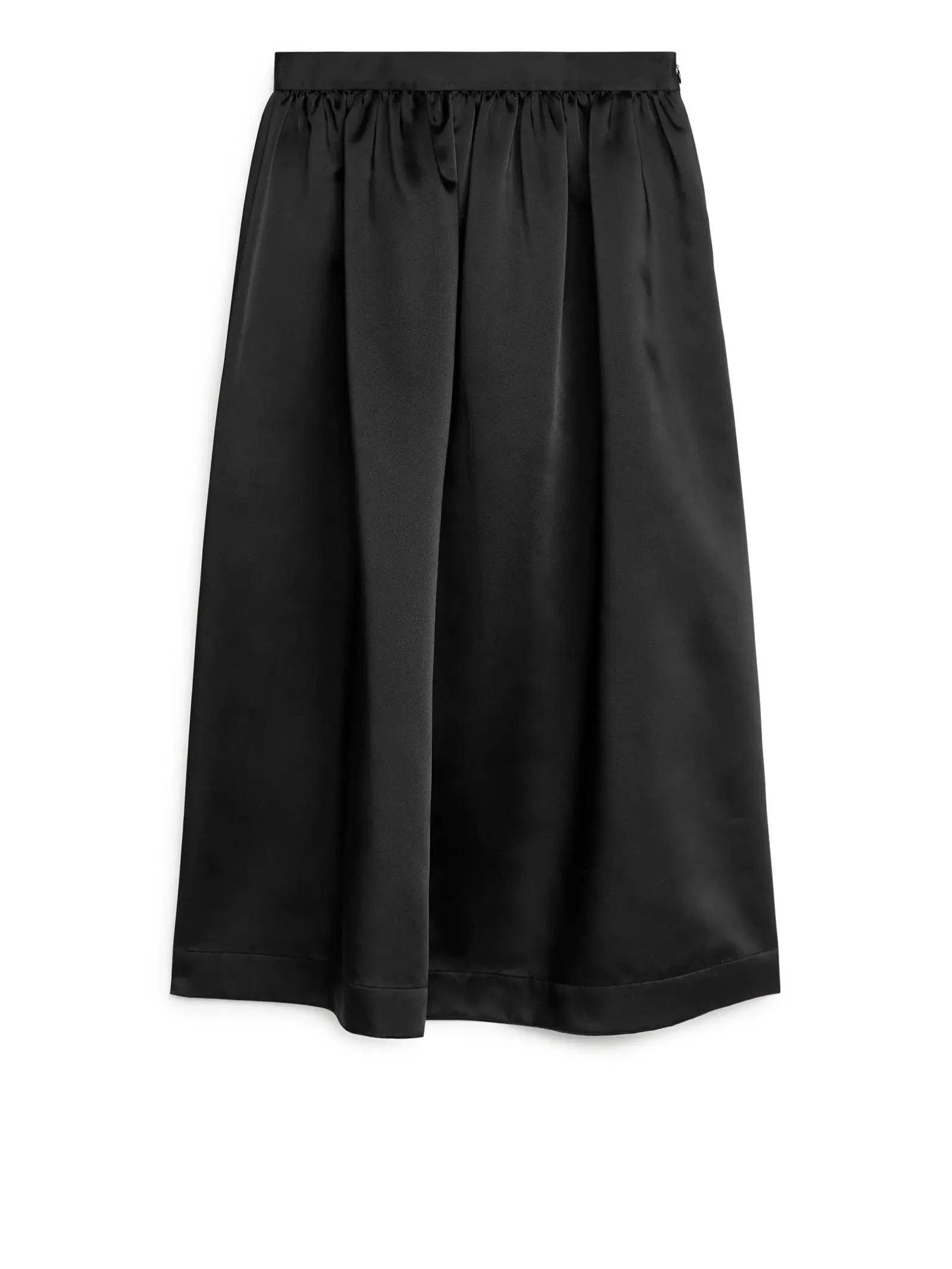 ARKET Taffeta Skirt in Black | Endource