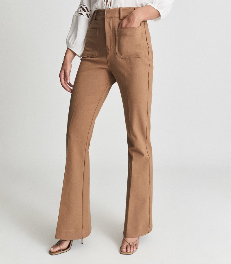 Reiss Sian - High Rise Skinny Flared Trousers in Camel, Womens