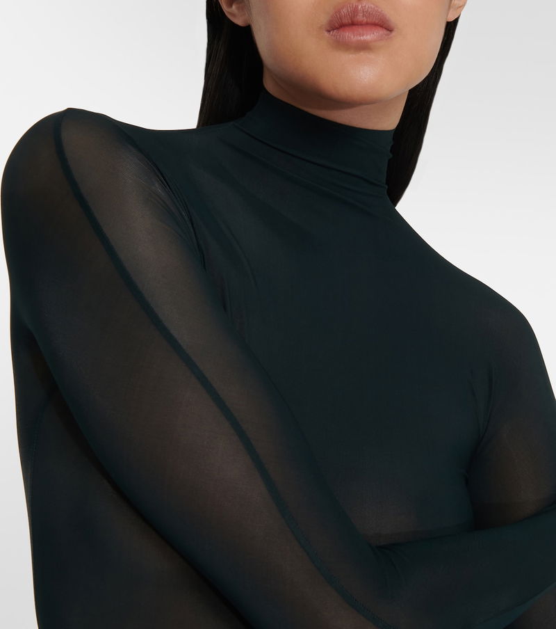 Alaïa Plunging V-neck Long-sleeve Bodysuit in Black