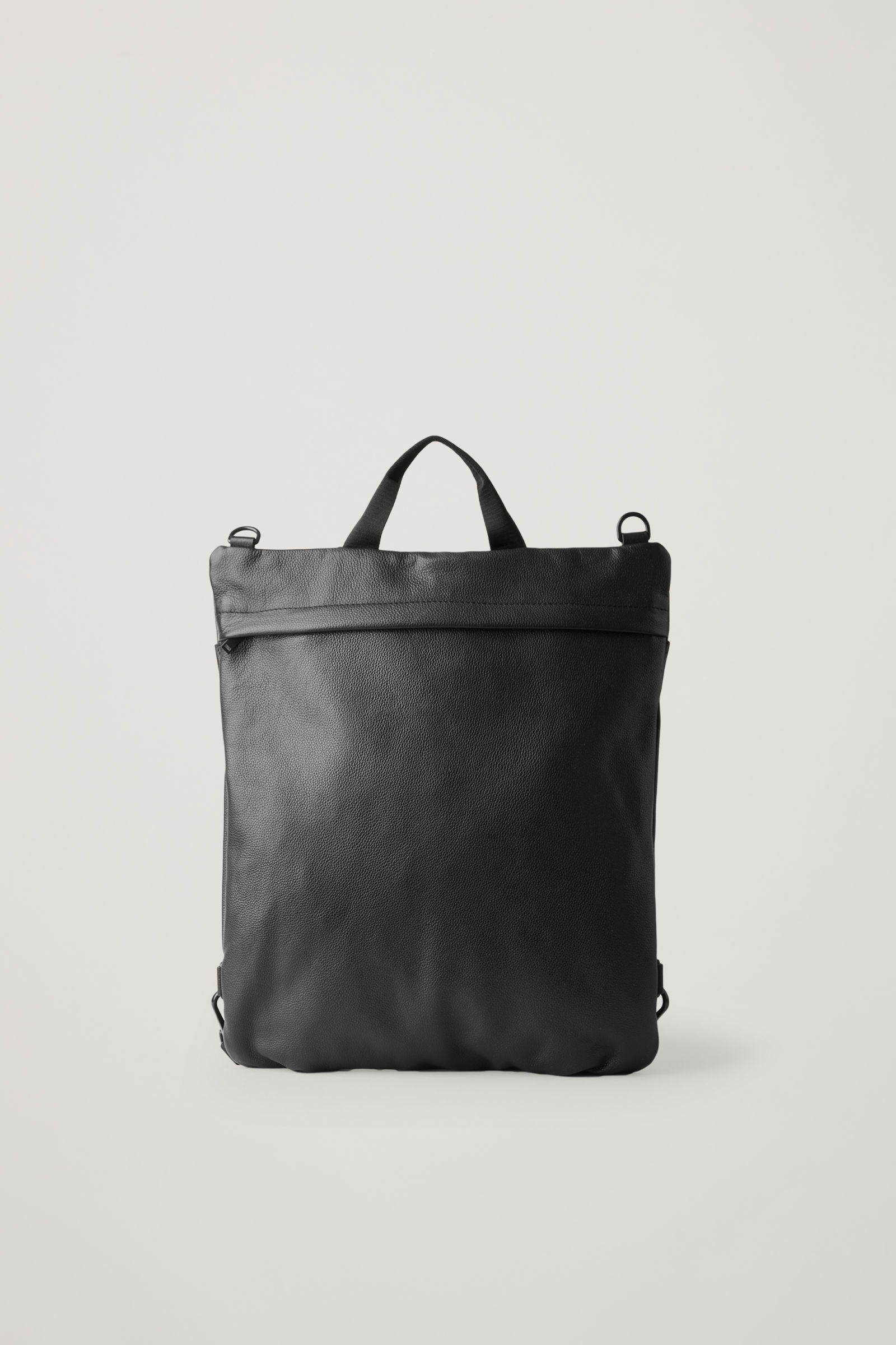 brown leather look backpack Oakland Tiffany & Fred Quilted B2B_Active a zippered front pocket Color:GREYSON (Charcoal Melange)