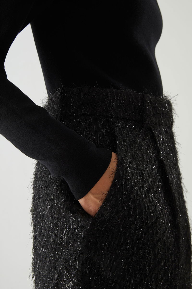 COS Tailored Feathered Shorts endource