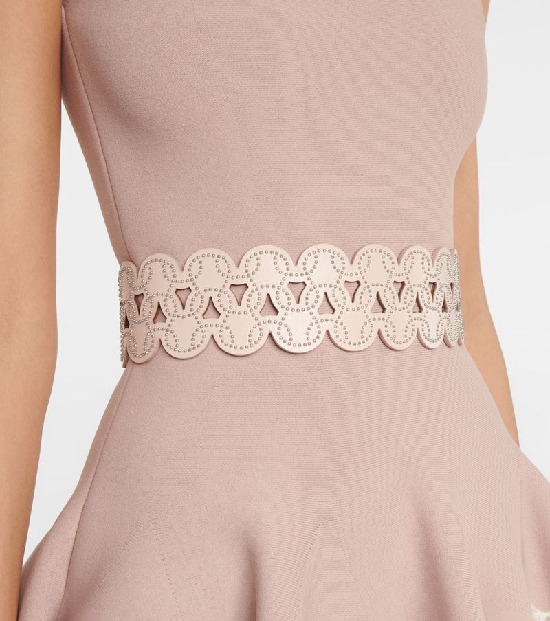 Alaïa Pink Laser-Cut Scalloped Leather Waist Belt Alaia Pink Laser-Cut Scalloped Waist Belt main image 3