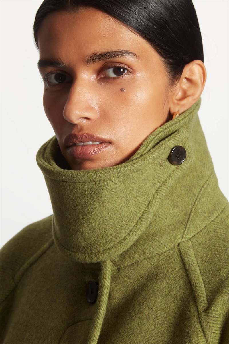COS Tailored Herringbone Wool-Blend Coat in GREEN | Endource