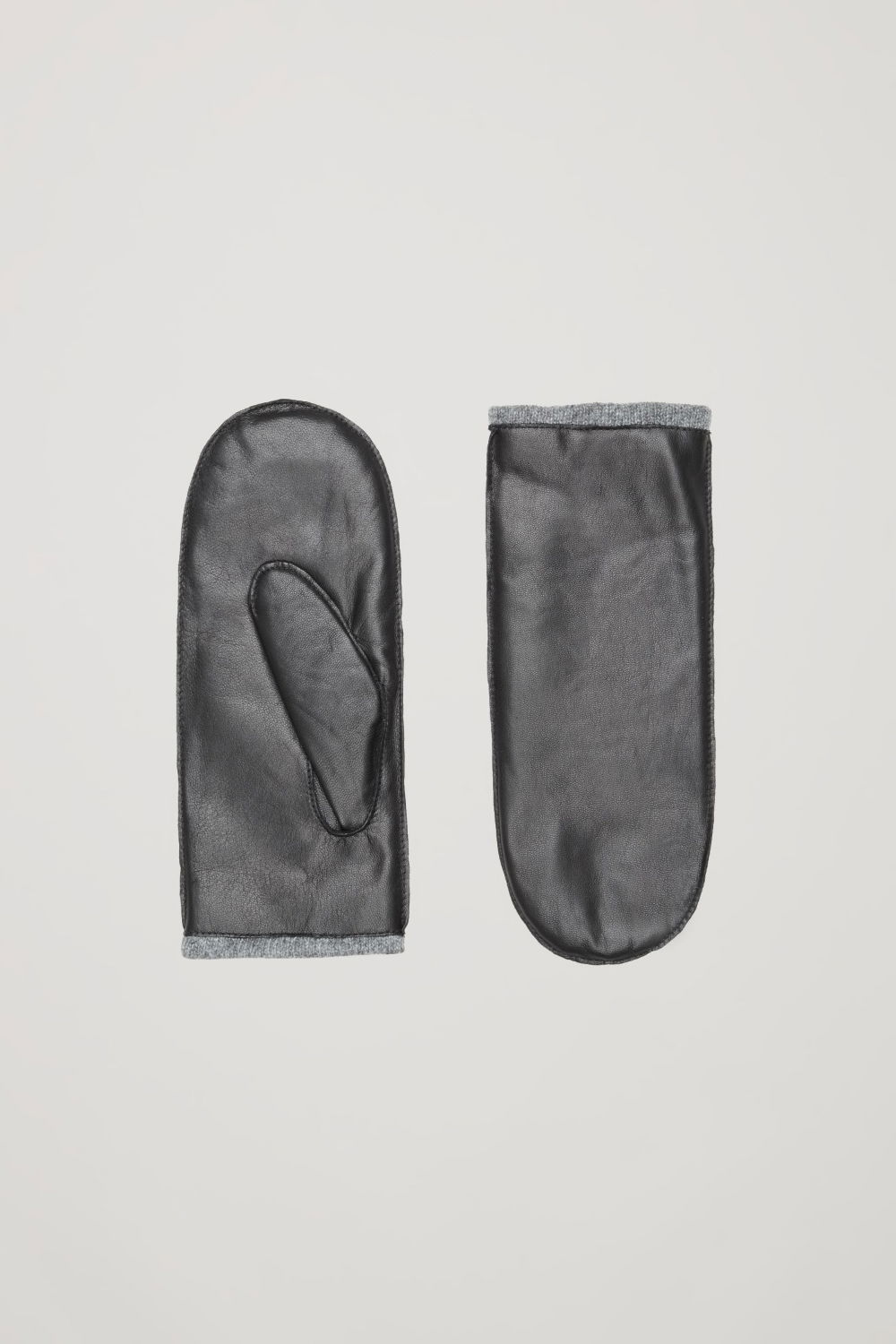 Cos Mittens COS Mittens | endource