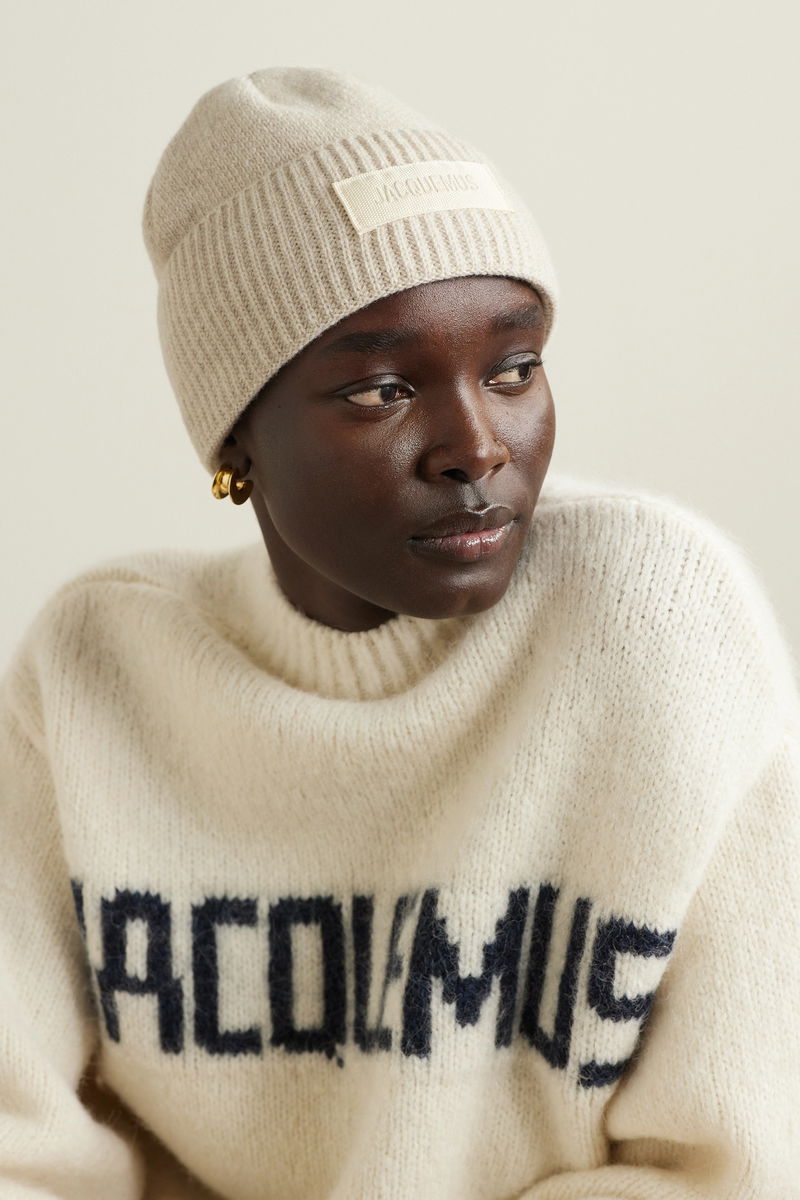 Jacquemus Cream Knit Beanie with Logo JACQUEMUS - Tourni cashmere blend beanie with logo – NEW  main image 3