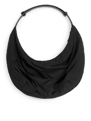 Balenciaga Black Wheel Logo Sling Nylon Cloth ref.790716 - Joli Closet