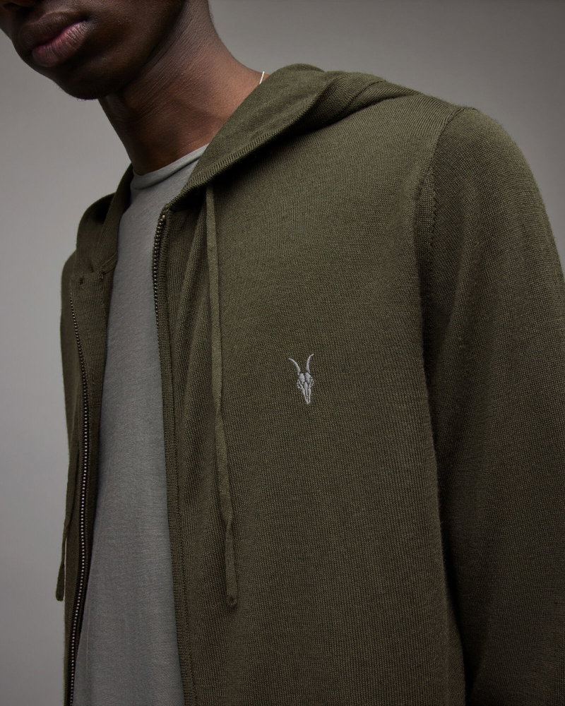 Allsaints Felpa Con Cappuccio Mode Merino Zip Per Uomo, In Lana Merino. Zip Frontale, Cappuccio Con Coulisse, Ricamo Ramskull. Vestibilità Aderente, Tonalità Stagionali.