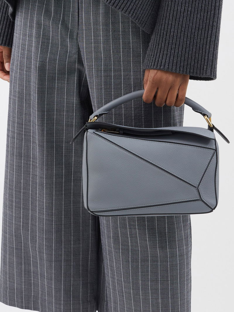 LOEWE Puzzle Small GrainedLeather CrossBody Bag in Grey Endource