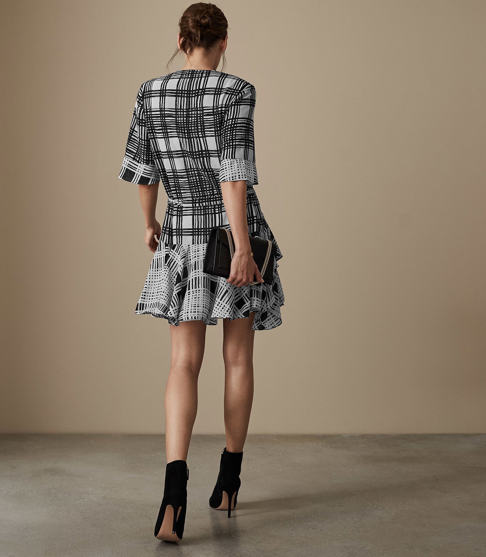 REISS Lars Check Print Shift Dress | endource REISS Lars Check Print Shift Dress | endource