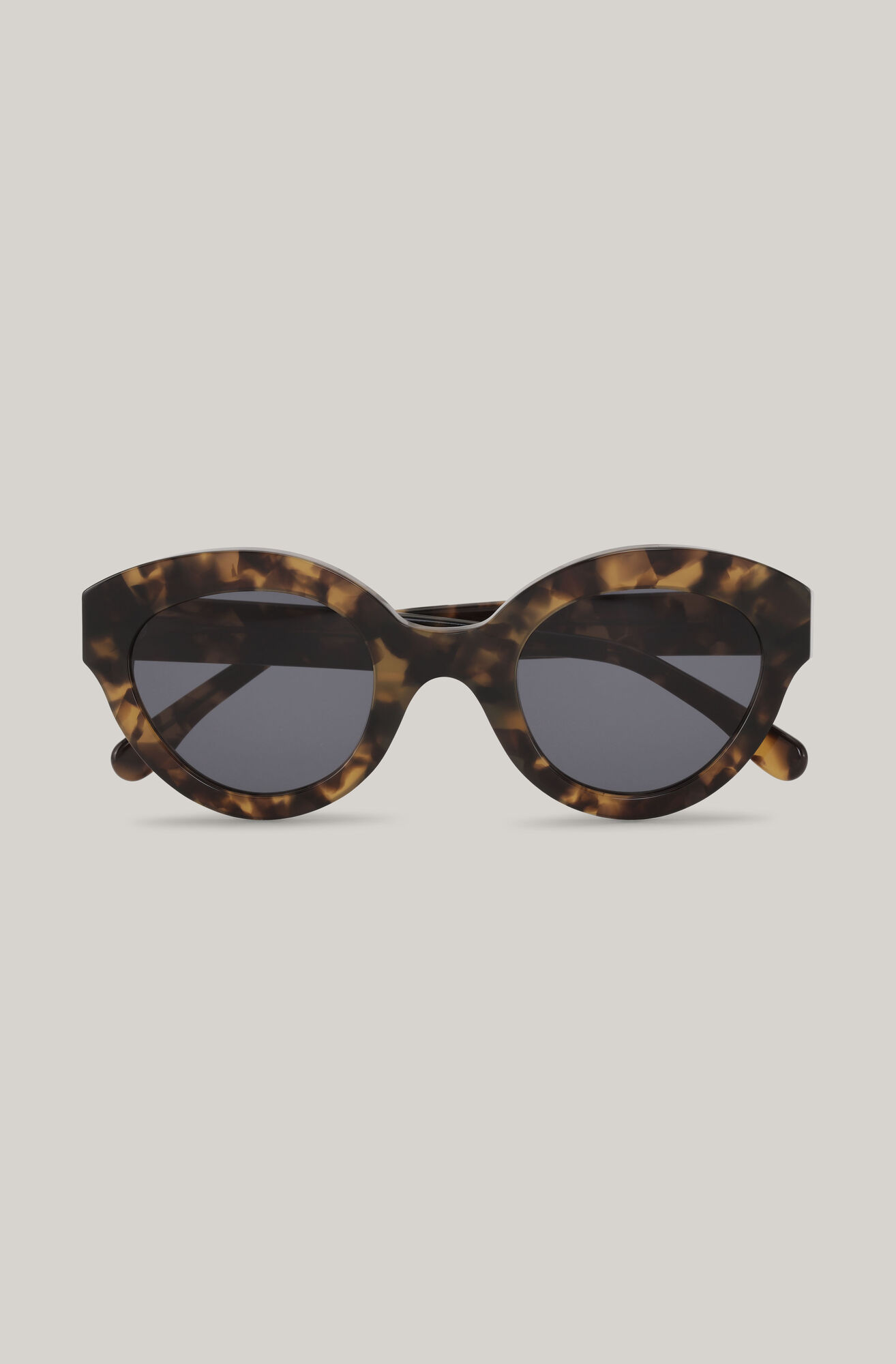 Ganni Chunky Round Sunglasses GANNI x Ace & Tate | Ace & Tate main image 4