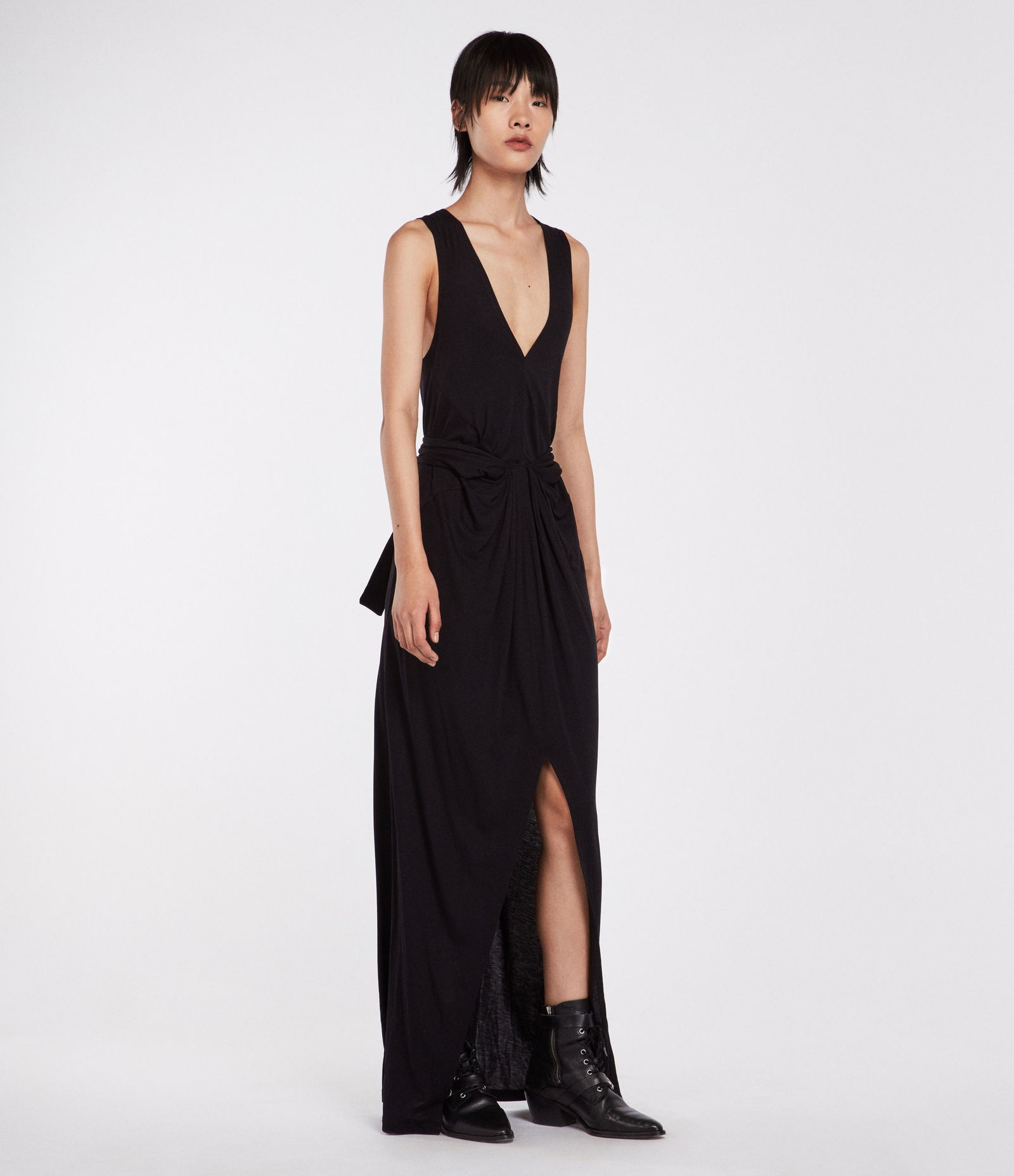 harpa maxi dress Aphra | Black High-Neck Maxi Dress With Cape-Sleeve