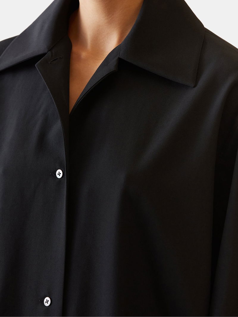 THE ROW Rigel Wide-Collar Poplin Shirt in Black | Endource