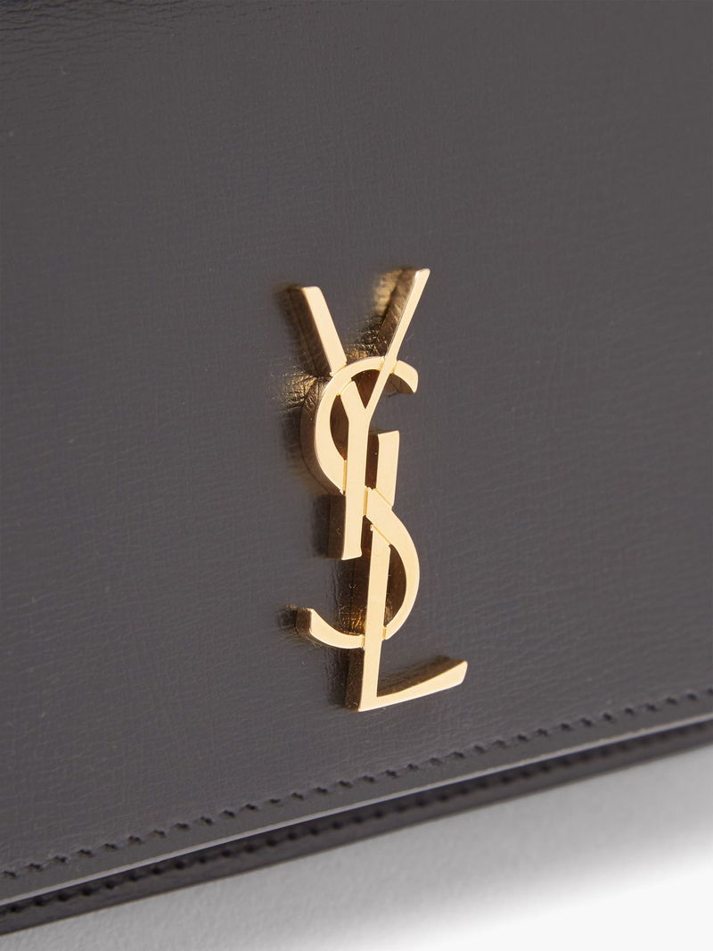 Saint Laurent Monogramme Phone Bag in Nero