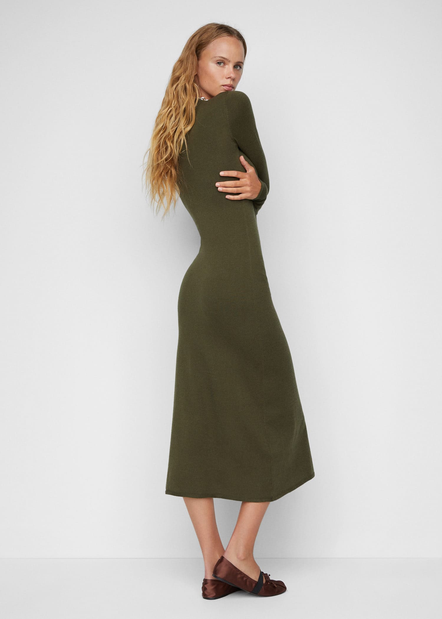 MANGO Side Slit Knit Dress | endource MANGO Side Slit Knit Dress | endource