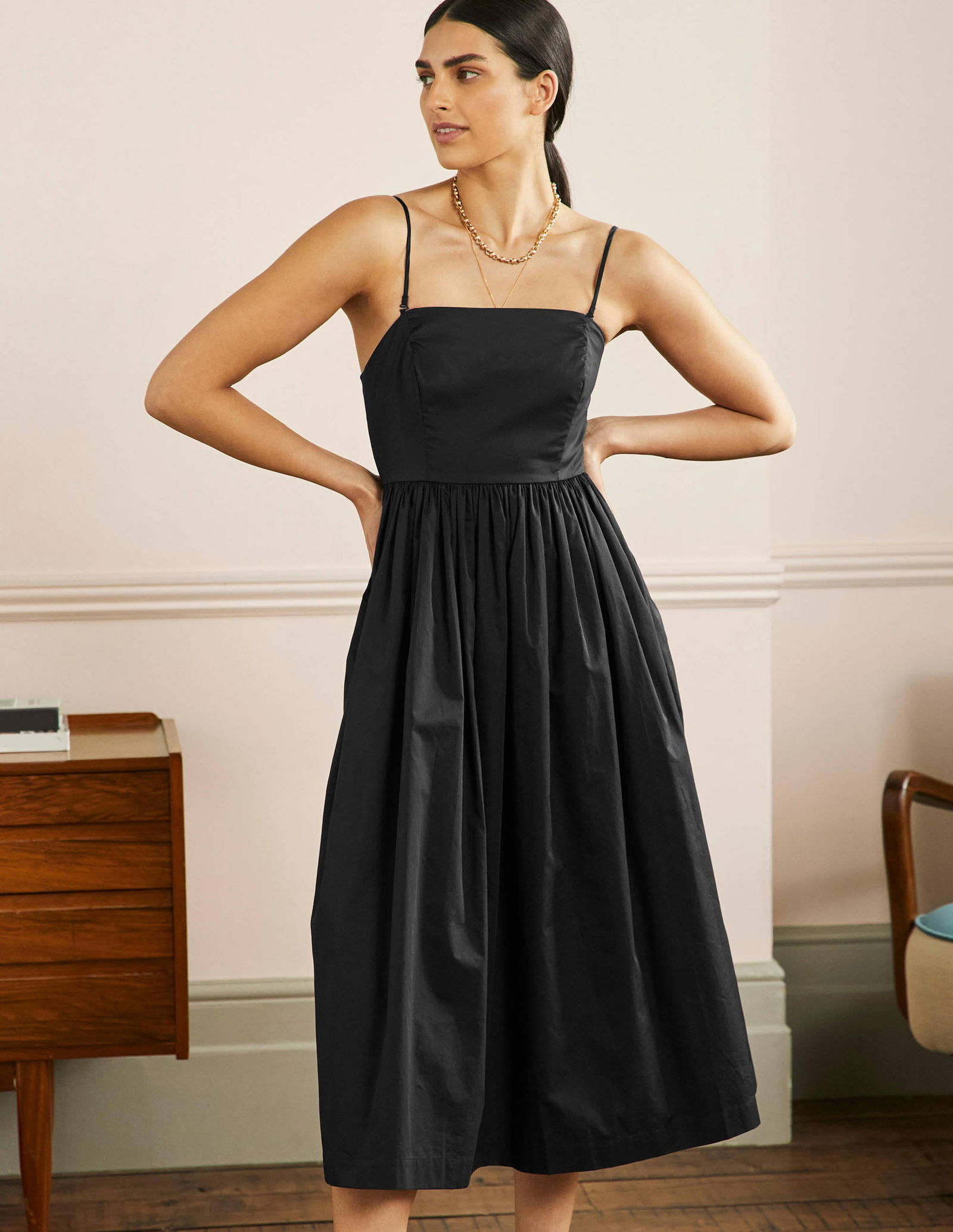 a line dress mother of the bride Mac Duggal