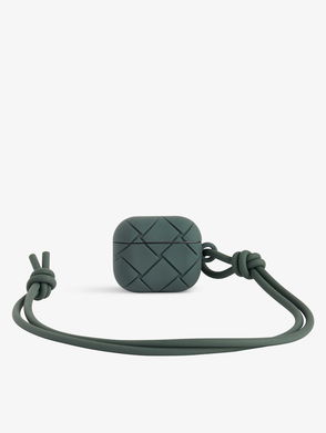 Burberry - Large Check E-canvas Magsafe Card Case  HBX - Globally Curated  Fashion and Lifestyle by Hypebeast