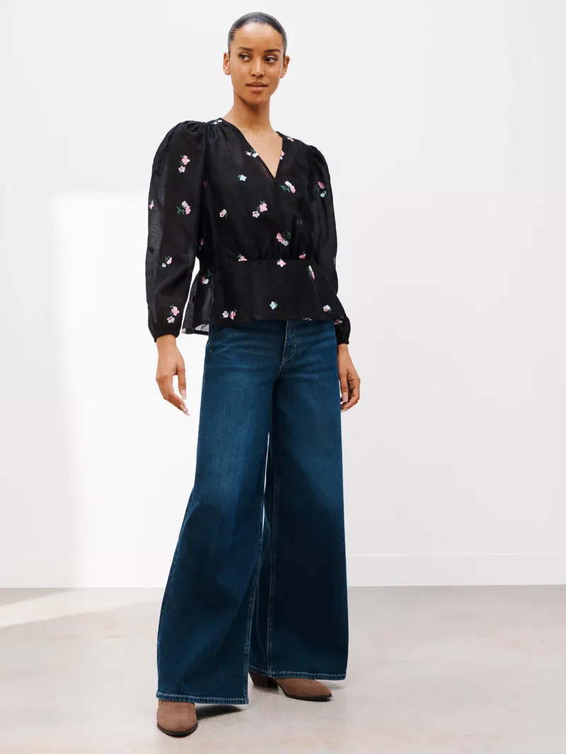 Joanna Floral Embroidery Top