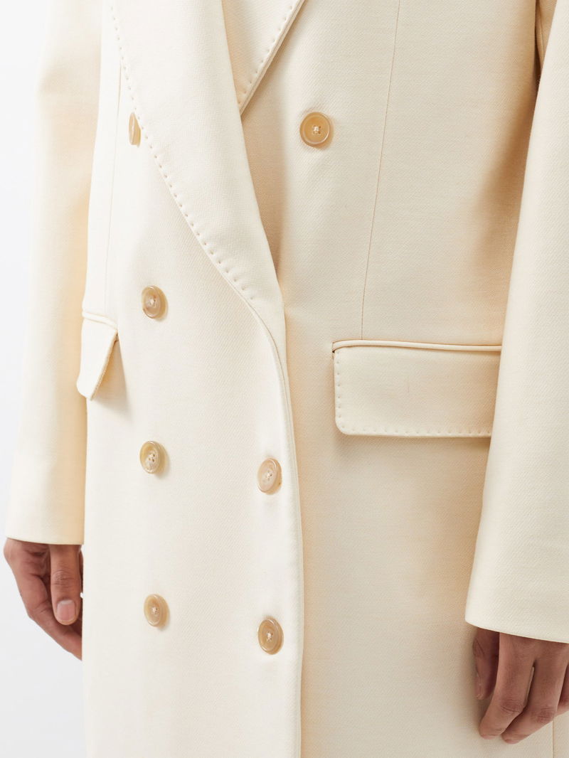 KHAITE Barlow Peak-Lapel Double-Breasted Coat in Cream | Endource