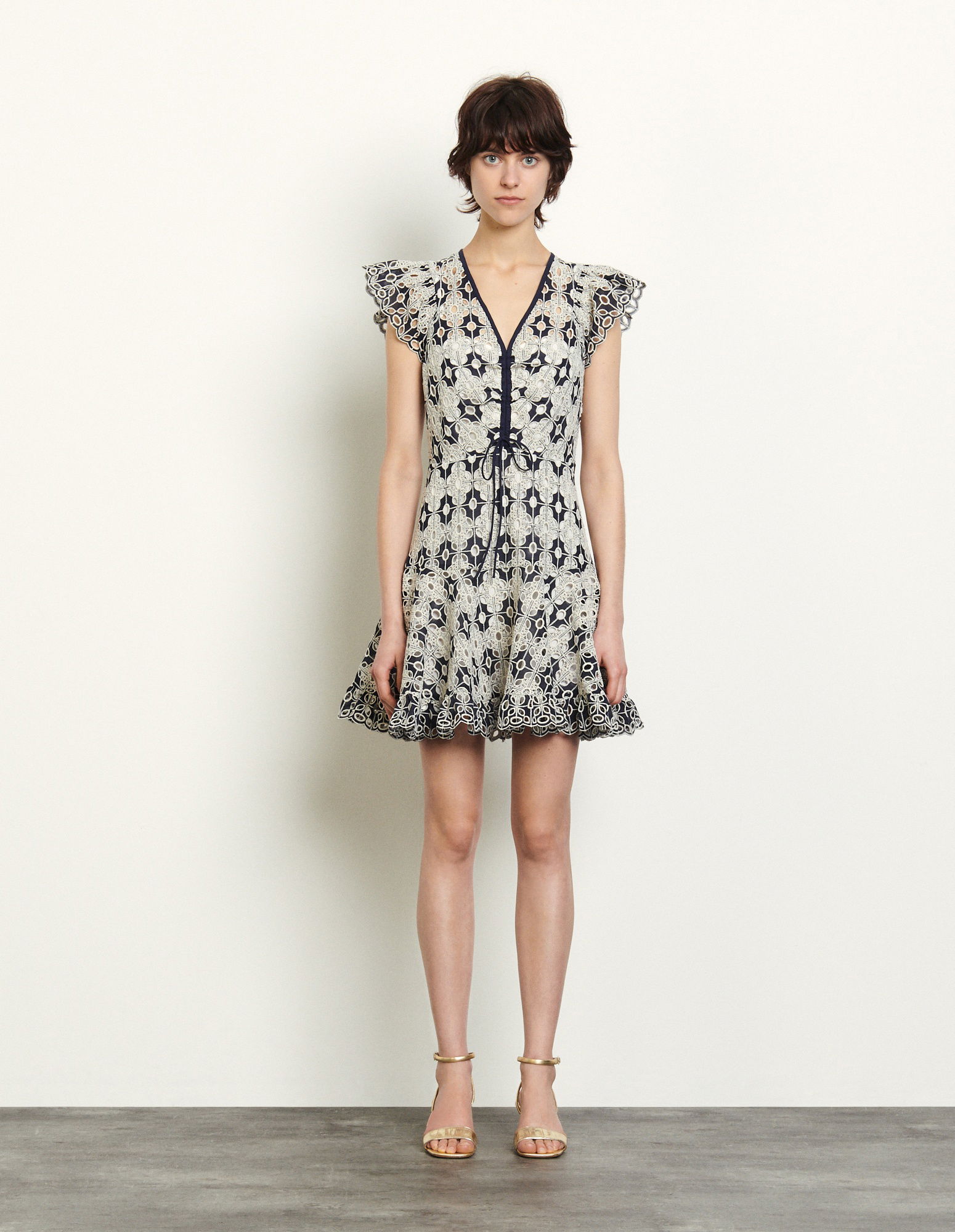 sandro short broderie anglaise dress Short broderie anglaise dress