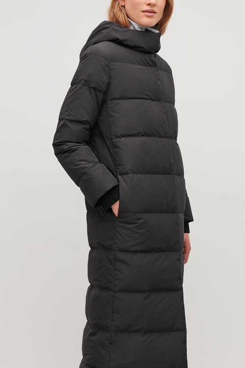 COS Hooded Long Puffer Coat in Black | Endource