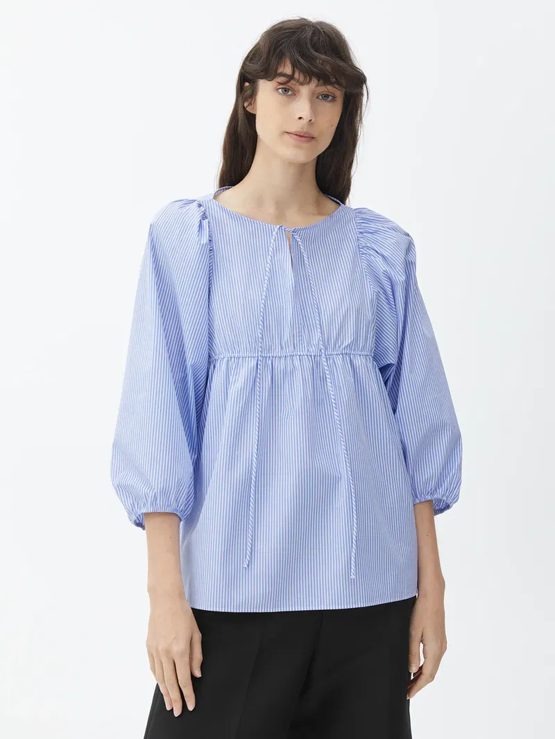 ARKET Puff Sleeve Poplin Blouse in Blue/White | Endource