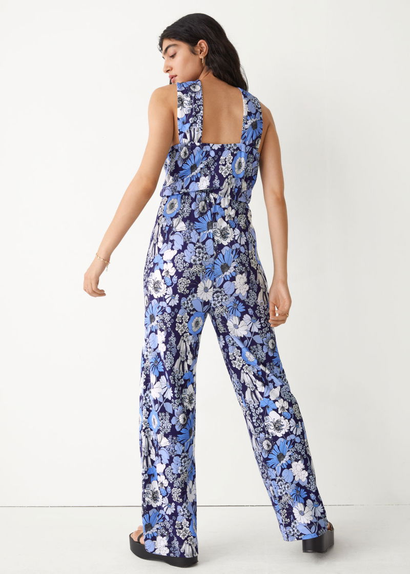 Sleeveless O-Ring Jumpsuit