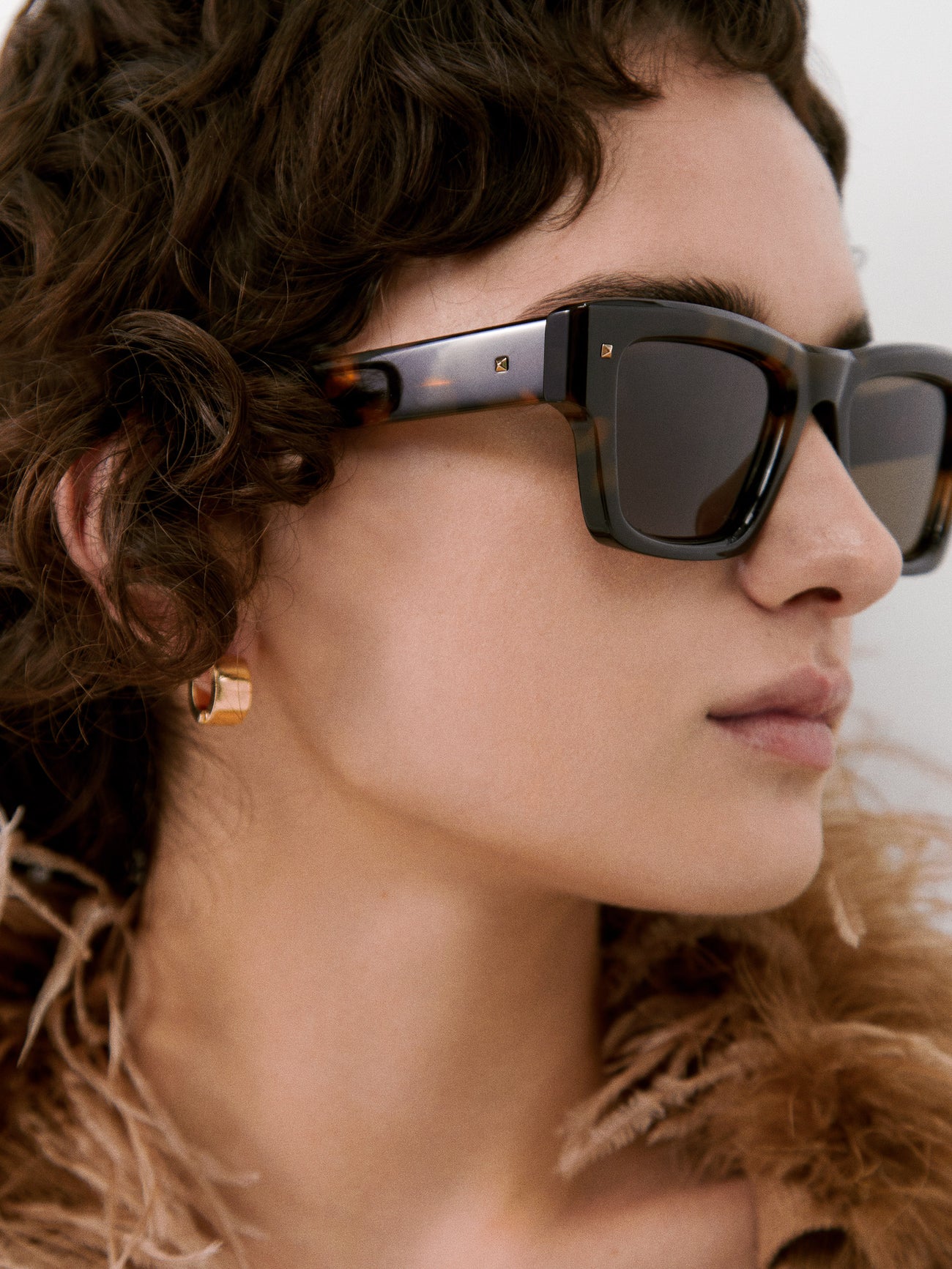 Valentino XXII- Rectangular Acetate Tortoiseshell Square Sunglasses - Green Valentino V-Gold II Women Dark Green Squared Butterfly  main image 2