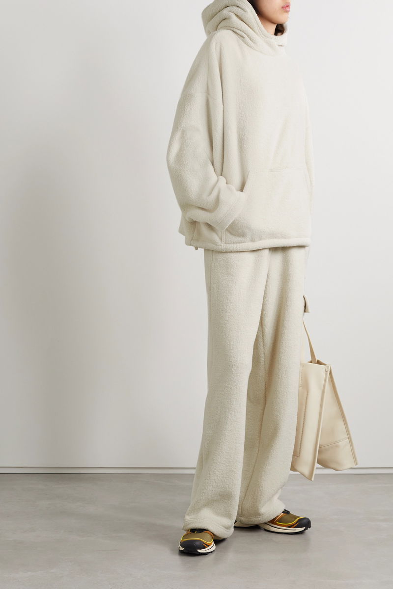 Skin Valen Oversized Pullover Hoodie