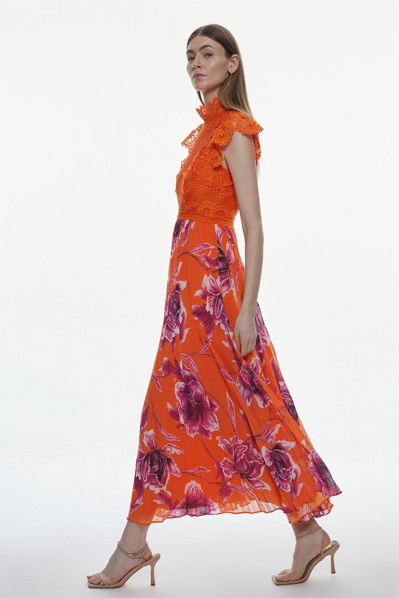 KAREN MILLEN Guipure Lace Mirrored Floral Pleat Midi Dress | endource KAREN MILLEN Guipure Lace Mirrored Floral Pleat Midi Dress | endource