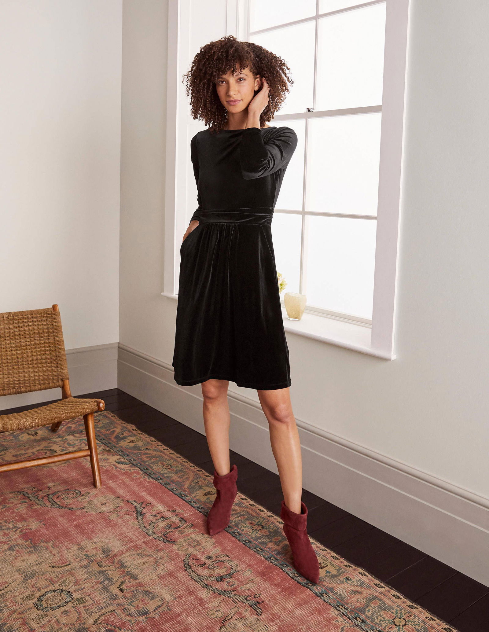 BODEN Abigail Velvet Dress | endource