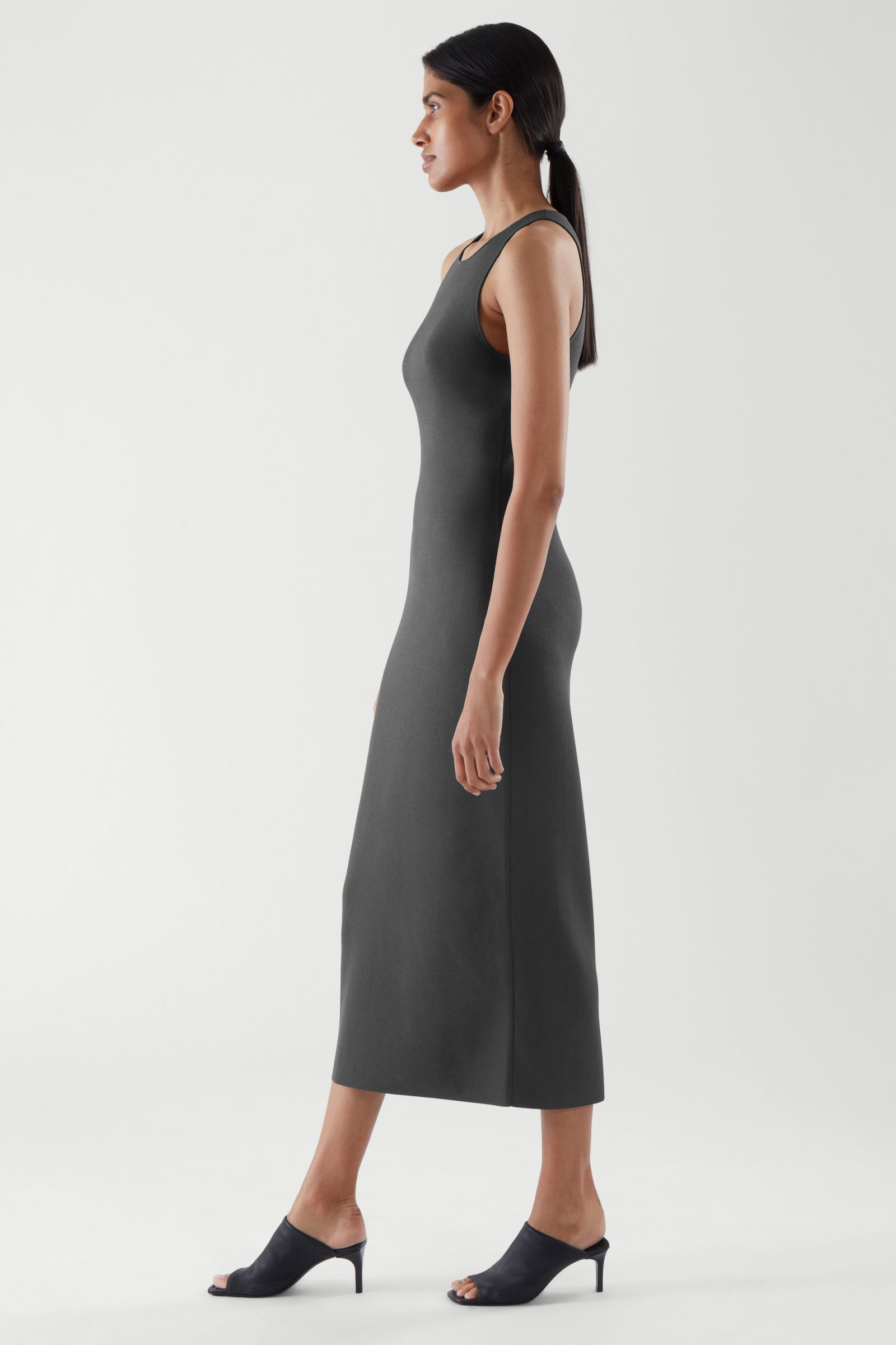 knee length dresses for ladies Tube Midi Dress – BLANC BASICS main image 1