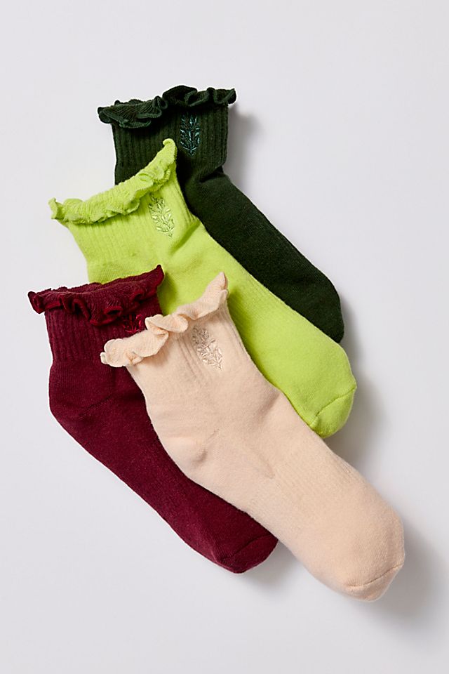 Movement Classic Ruffle Socks