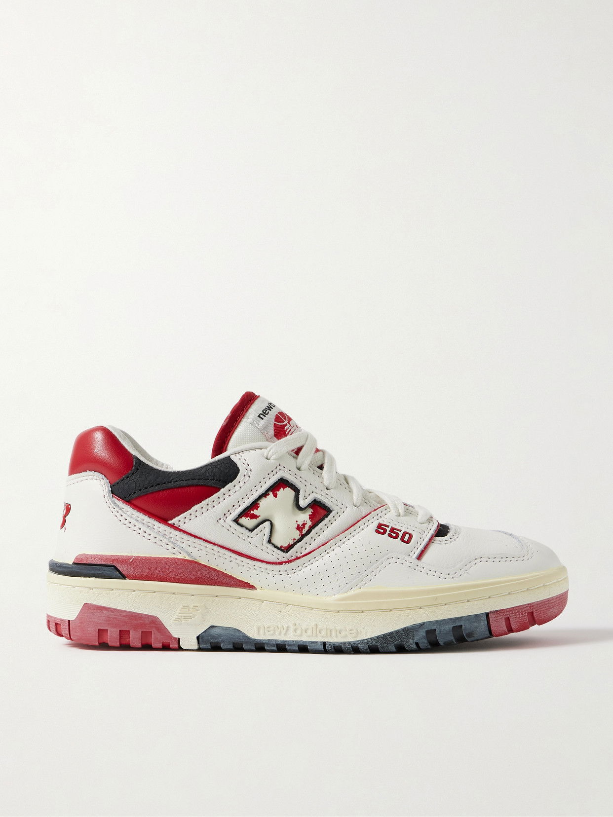 New Balance Rips NEW BALANCE 550 Perforated Leather | endource