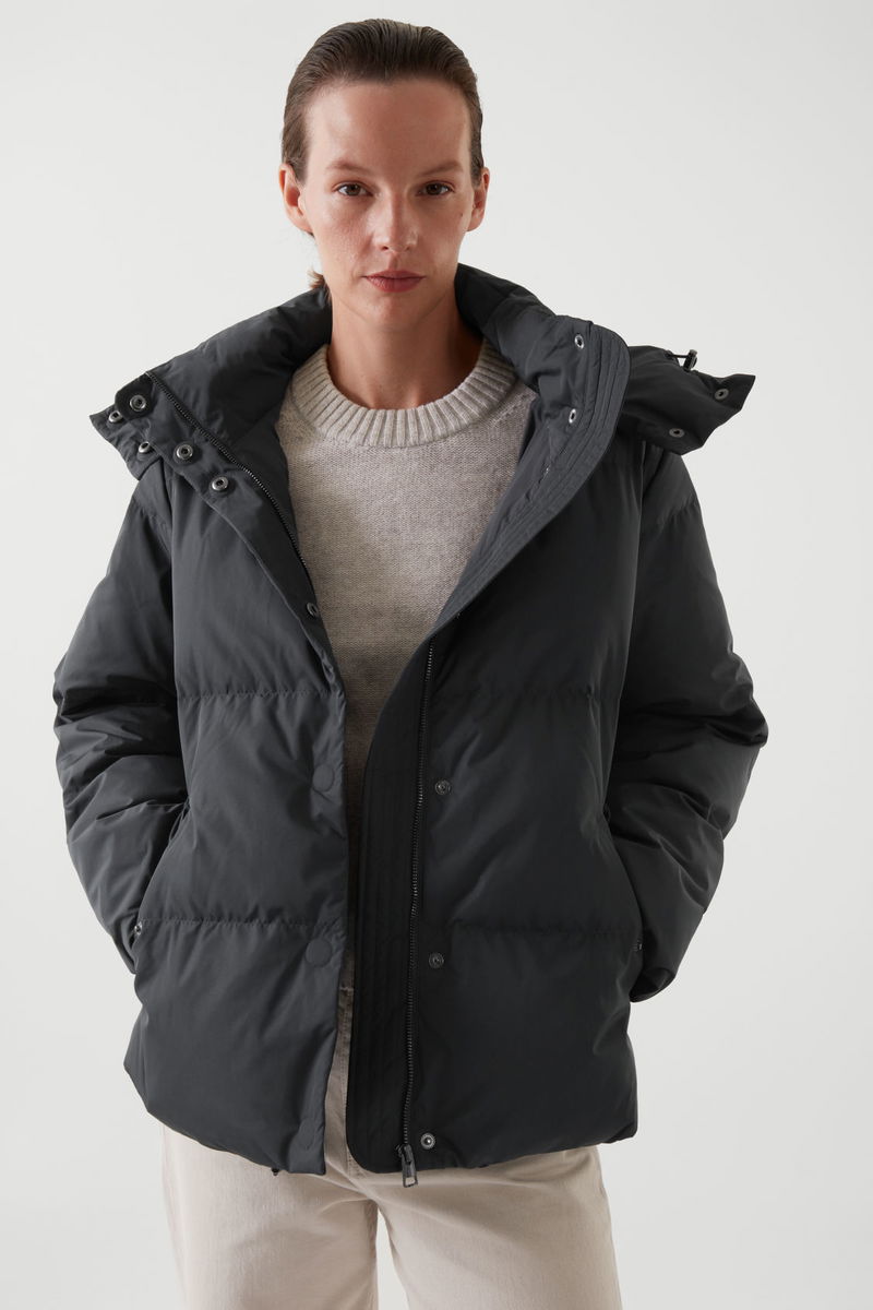 COS Short Puffer Jacket endource