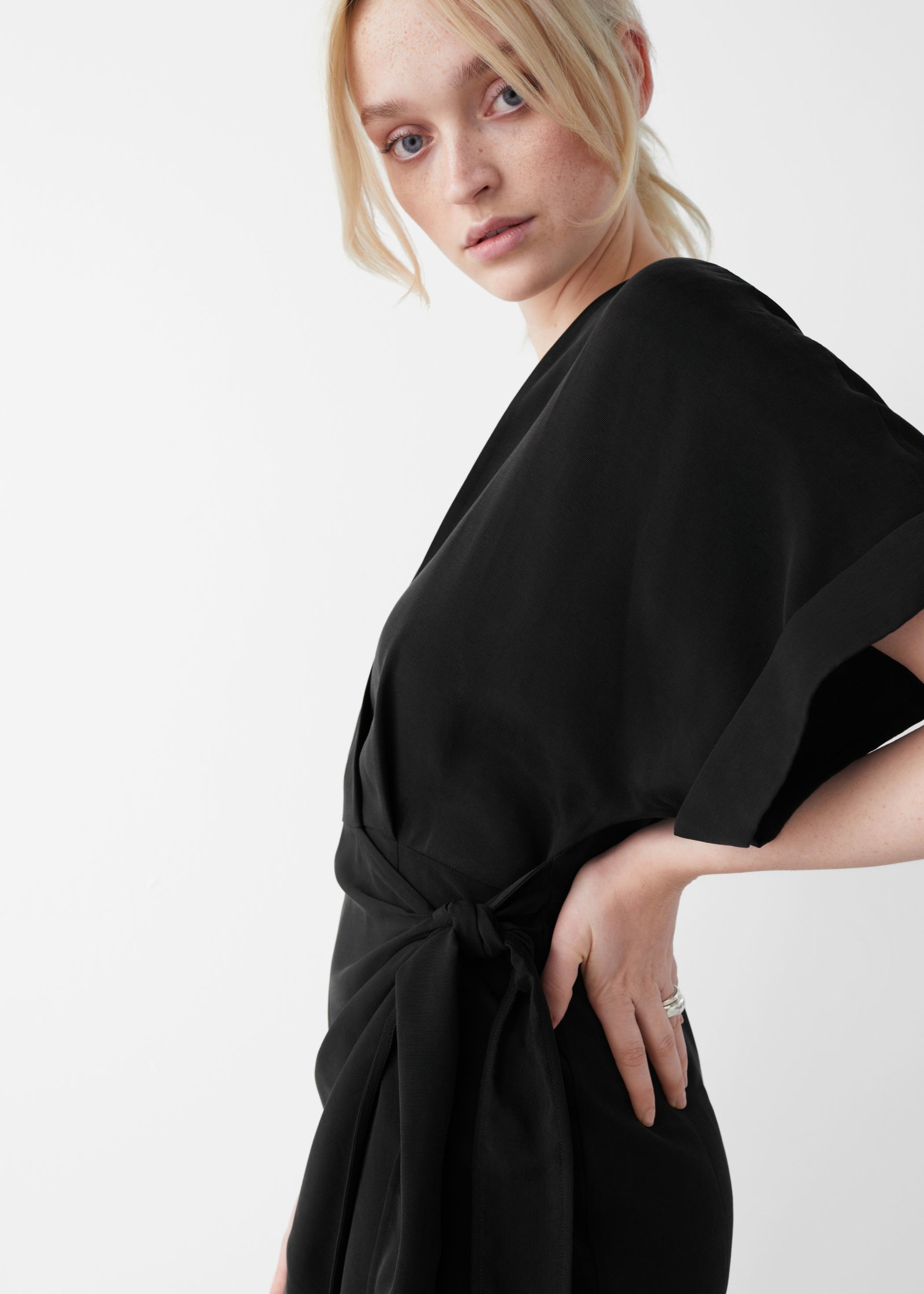 & other stories kimono wrap mini dress & Other Stories | linen wrap mini dress | Black
