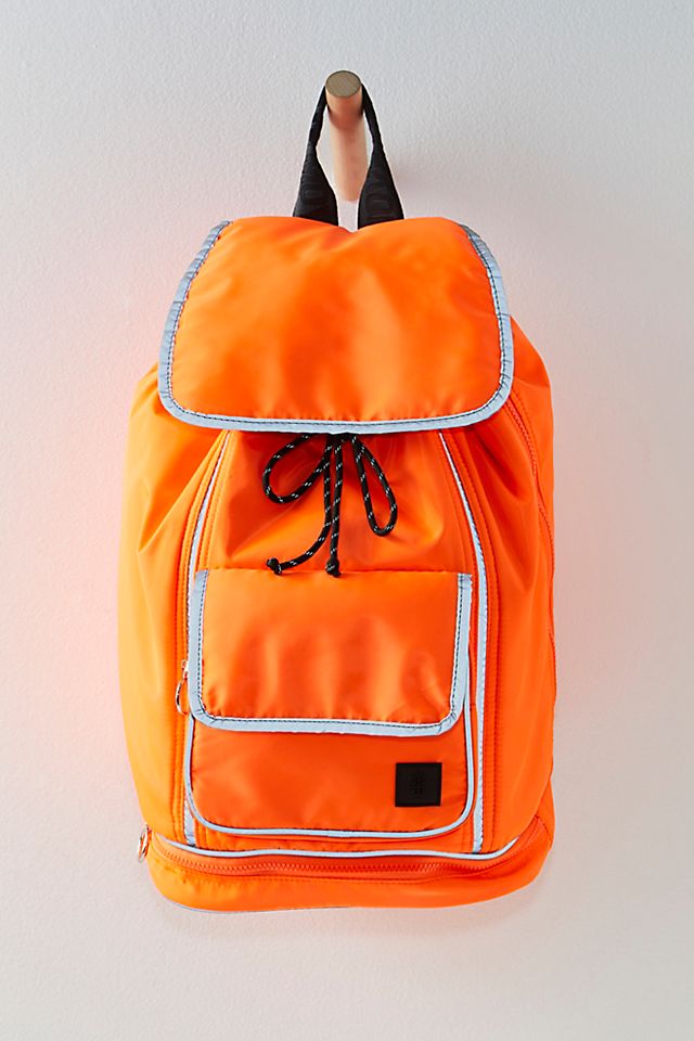 FREE PEOPLE FP Movement - Hitchhiker Reflective Backpack  display picture 1