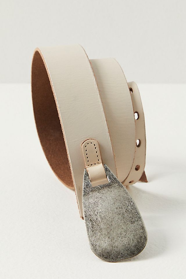 Free People Oyster Bay Belt In Yellow ButterCup Free People | Accessories | Nwots Free People Oyster Bay Hip  main image 4