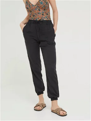 NEW Reiss Eve Pull On Formal Jogger Pants in Black - Size 8 #P1617