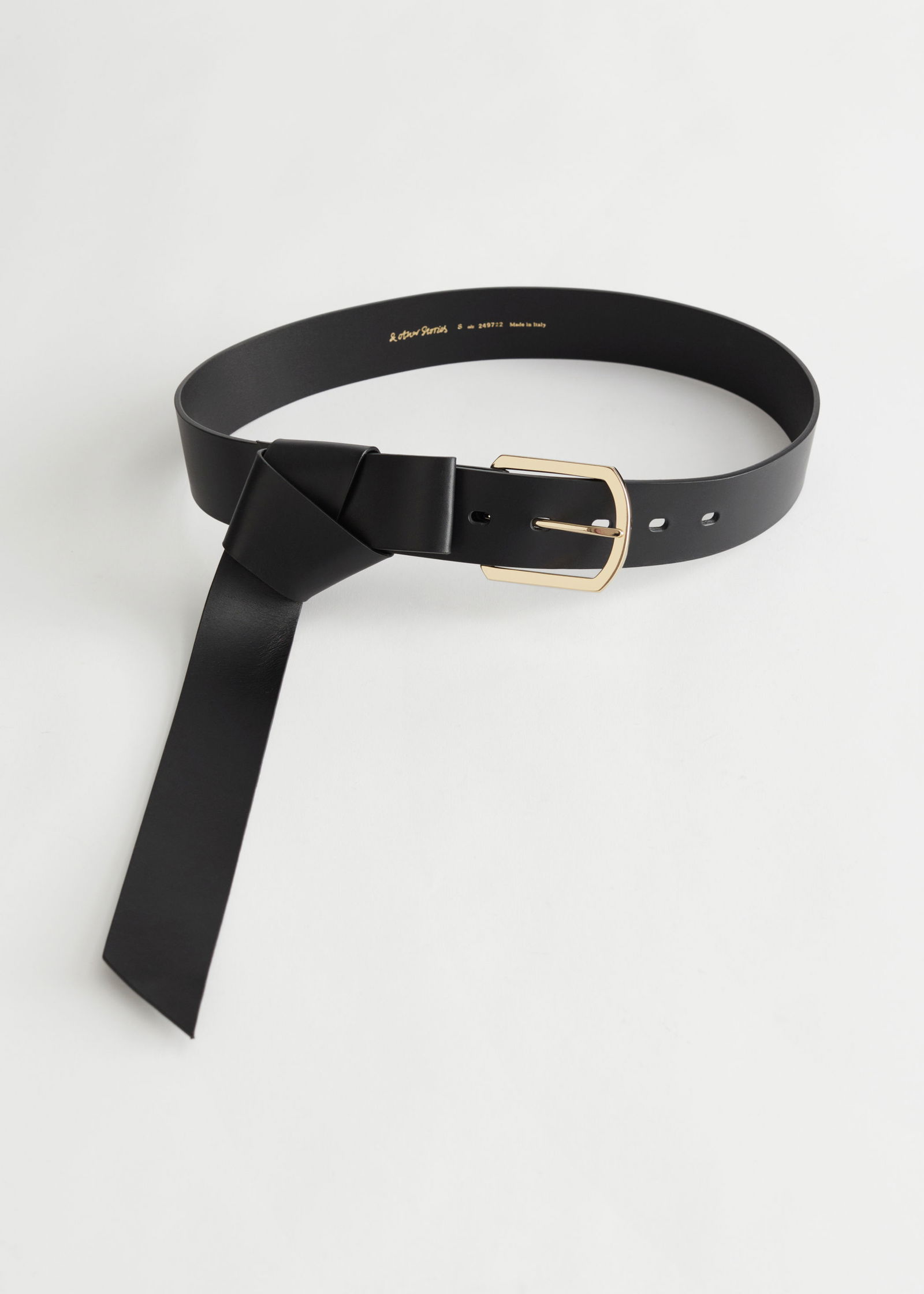 & Other Stories Gold and Black Round Buckle Belt Accessory & OTHER STORIES Twist Buckle Leather Belt | endource main image 2