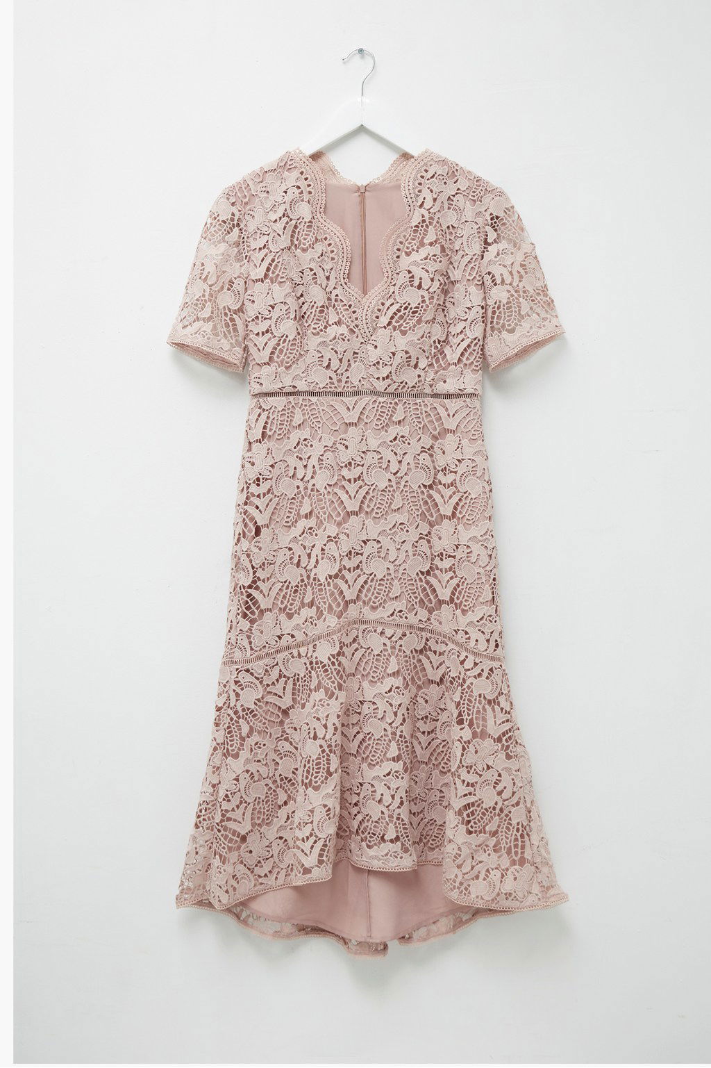 FRENCH CONNECTION Calli Lace V Neck Dress | endource FRENCH CONNECTION Calli Lace V Neck Dress | endource