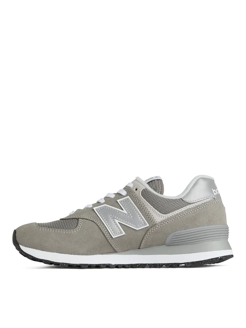 NEW BALANCE 574 Trainers in Green Leaf Grey | Endource