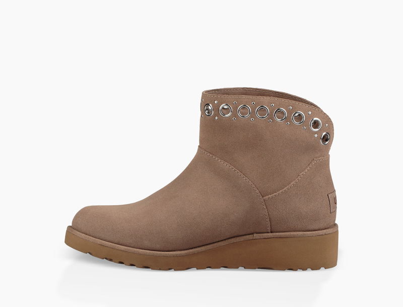 ugg riley boot