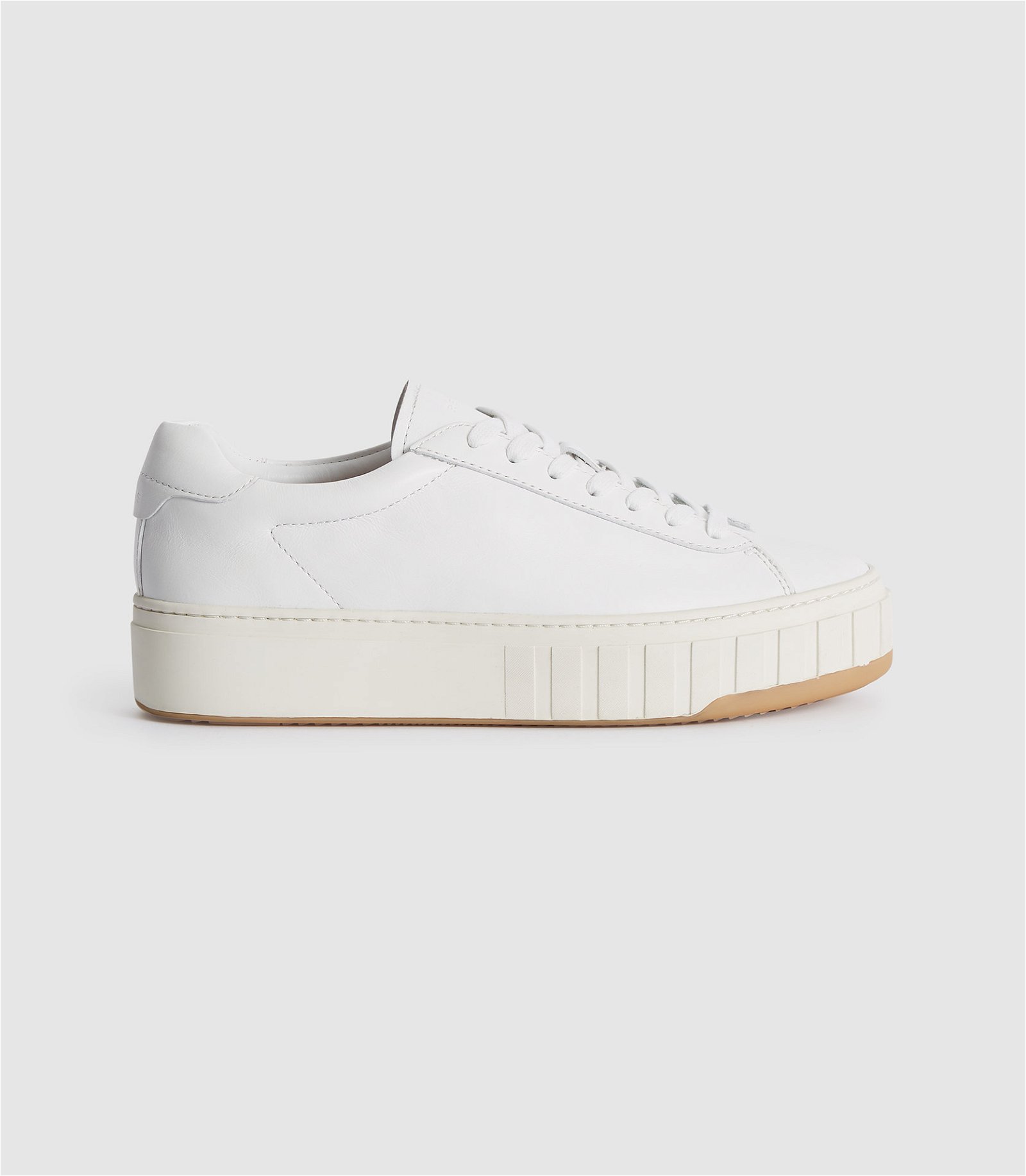 REISS Dover Street Leather Flatform Trainers in White | Endource