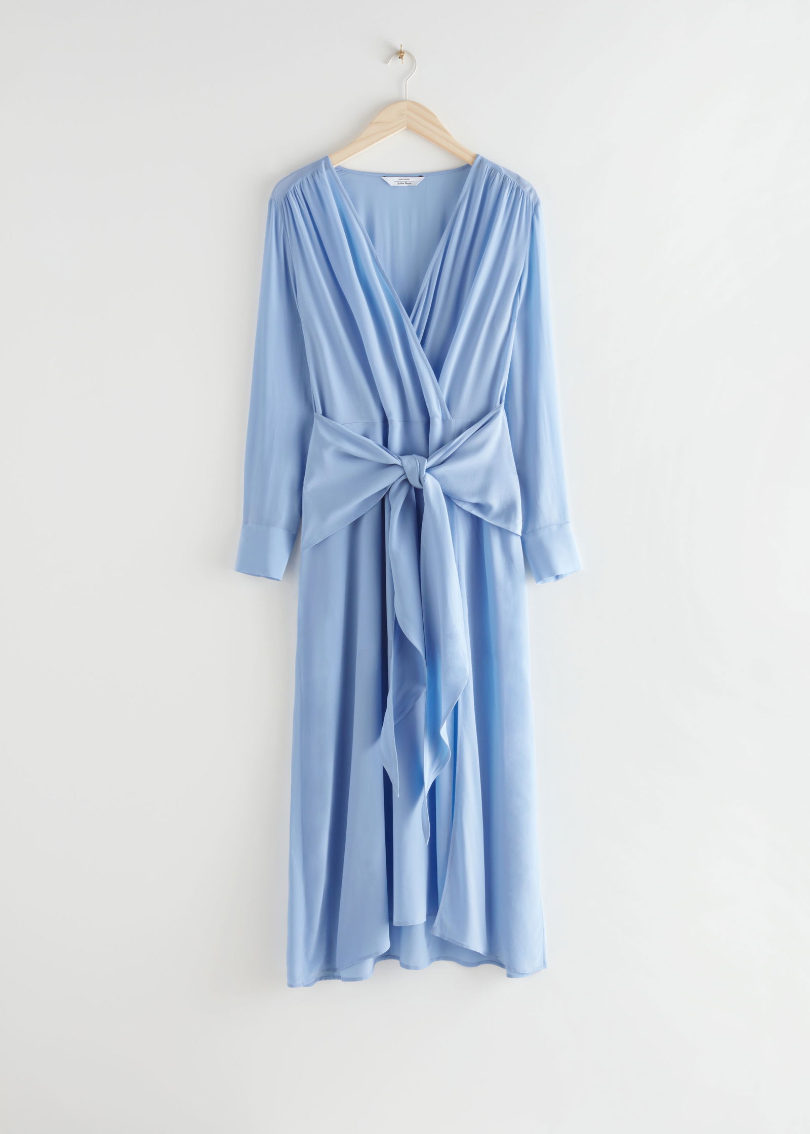 scarf tie flowy midi dress scarf dress midi Reese Flowy Scarf Print Midi Dress w/Tie Belt